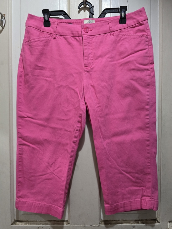 St. John's Bay Other - St. John's Bay Bright Pink Casual Capri
